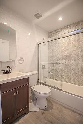 Rented by Next Door Realty NYC | media 31