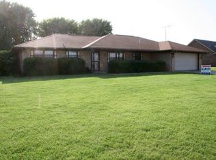 935 N Peck Ave, Hydro, OK 73048