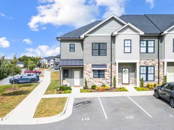 10 Cuddington Ln, Lynchburg, VA 24501