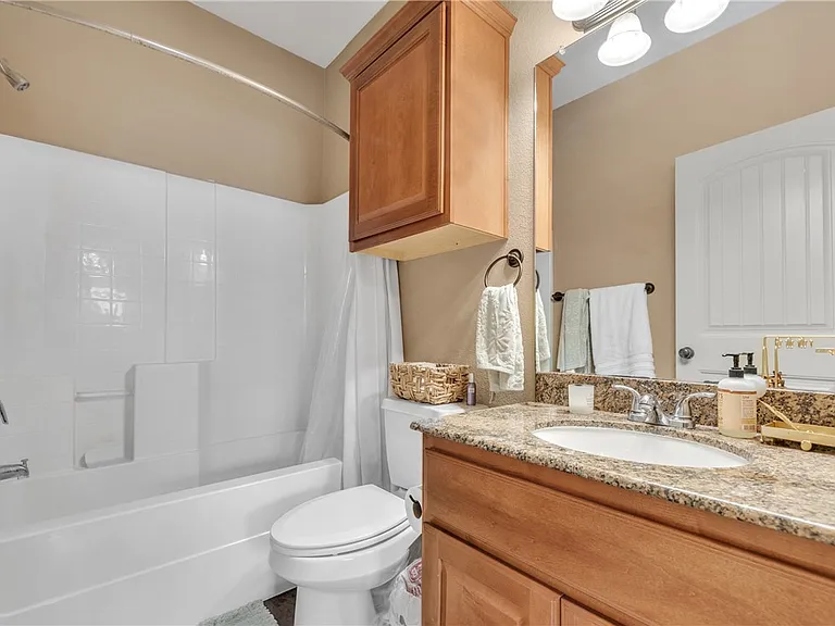 3321 General Pkwy — Photo 10
