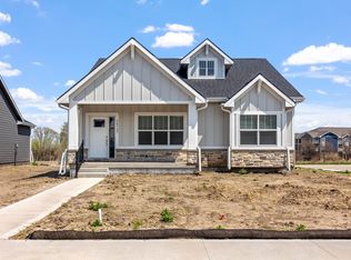 16757 Wilden Dr, Clive, IA 50325