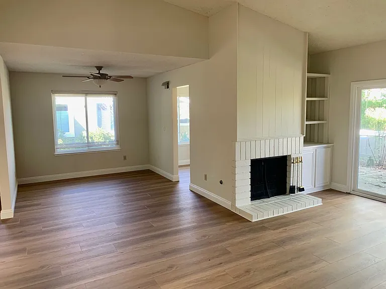 1113 Holly Oak Cir — Photo 5