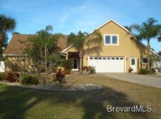 2060 Schooner Dr, Merritt Is, FL 32952