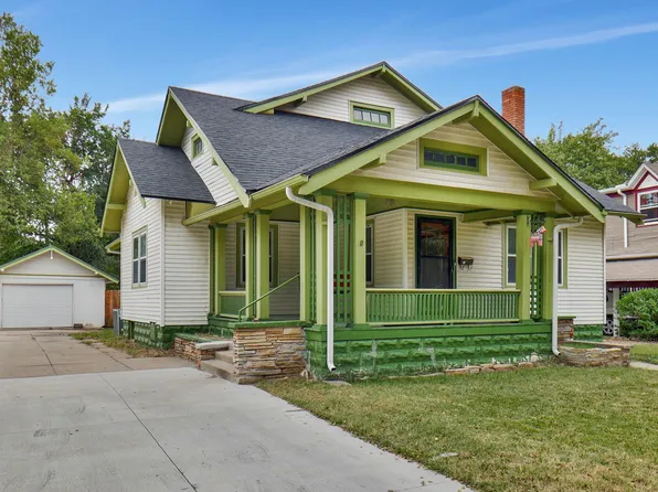 1617 W University Ave, Wichita, KS 67213
