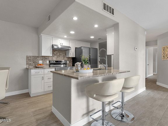 3rd image of 14645 N FOUNTAIN HILLS Boulevard #114