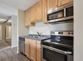 4110 Rahn Rd APT 124, Eagan, MN 55122