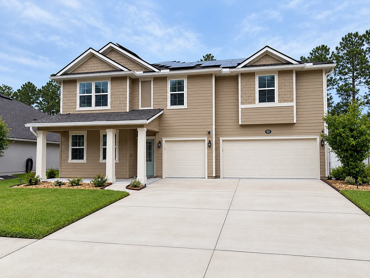 6 bed, 3644 sqft, $4,000 — Photo 1