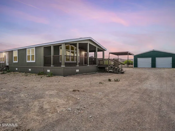 10 Seco Ct, Caballo, NM 87931