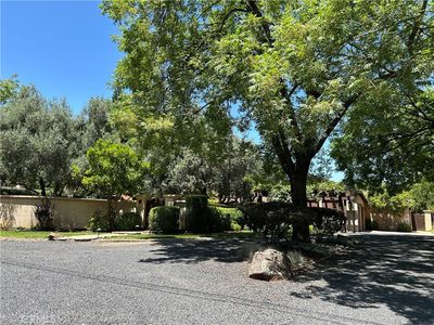 2066 Vallombrosa Ave, Chico, CA, 95926