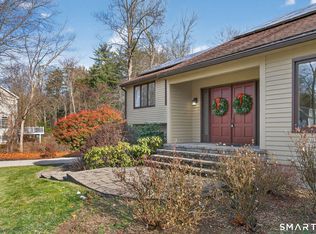 36 N Farms Rd, Avon, CT 06001