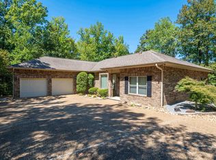 8 Aventura Ln, Hot Springs, AR 71909