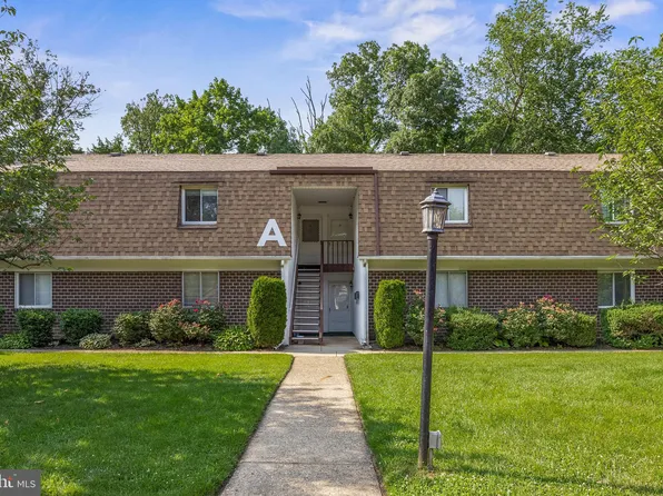 411 N Stiles Ave #A-5, Maple Shade, NJ 08052