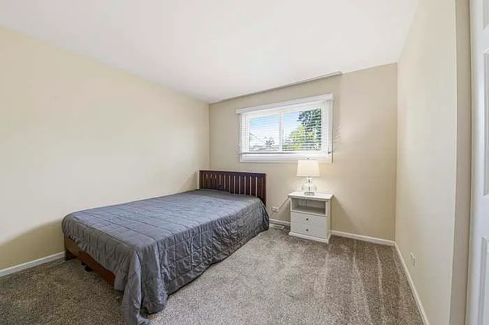 1073 S Finley Rd — Photo 6