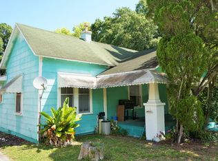 105 NW 9th St, Mulberry, FL 33860