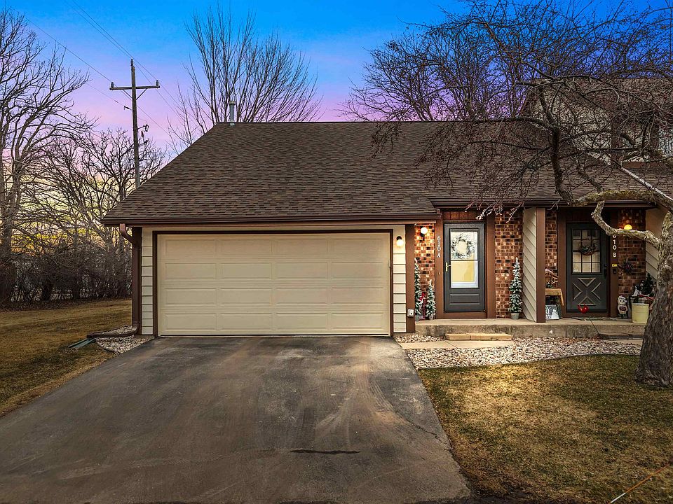 1st image of 610 Stonehedge Ln #3A