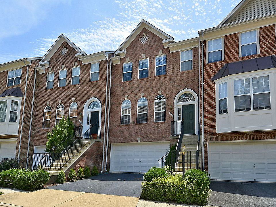 1st image of 5661 Governors Pond Cir