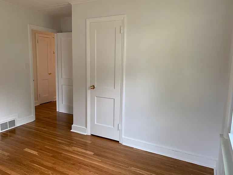 1 Ledgewood Dr — Photo 8