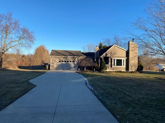 1st image of 1604 N Stirling Ave