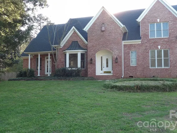 417 White Chappel Ct, Fort Mill, SC 29715