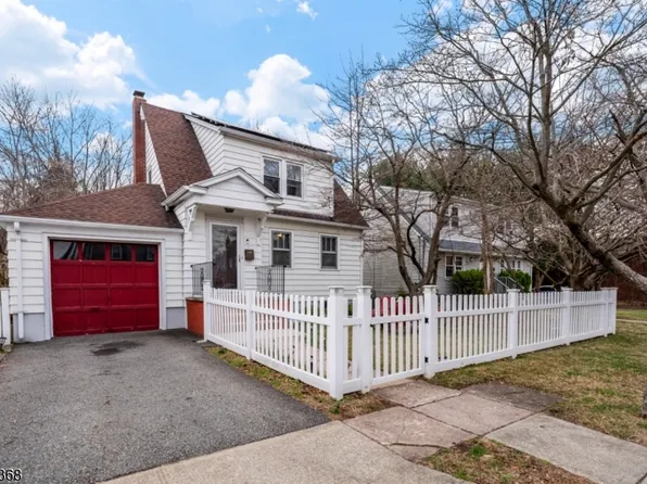 7 Nash Ave, Clifton City, NJ 07011