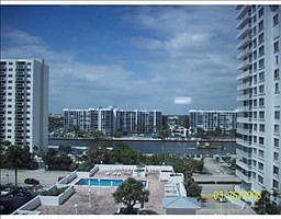 5th image of 2751 S Ocean Dr APT 801S