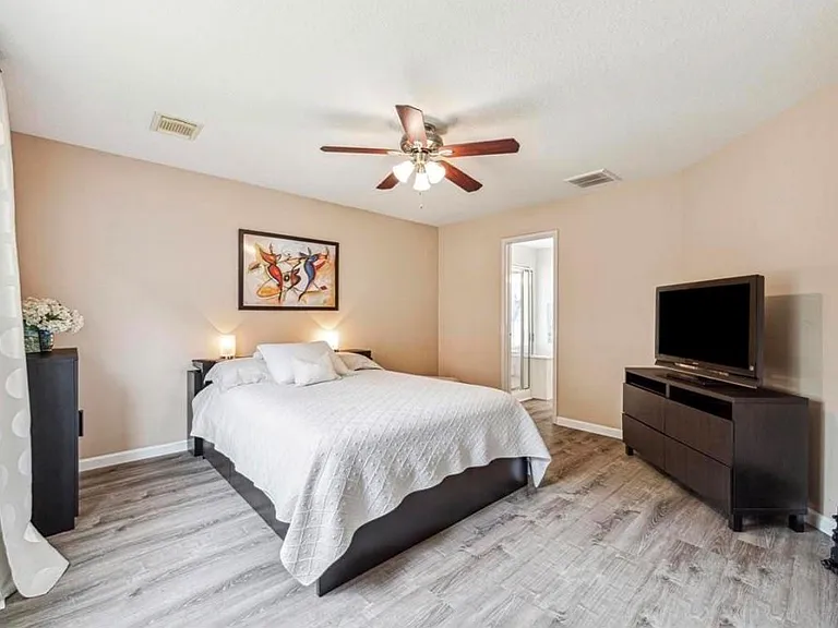 21122 Barker Canyon Ln — Photo 10
