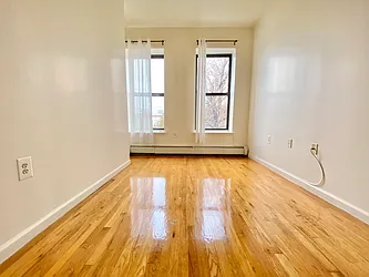 Rented by Capri Jet Realty Corp