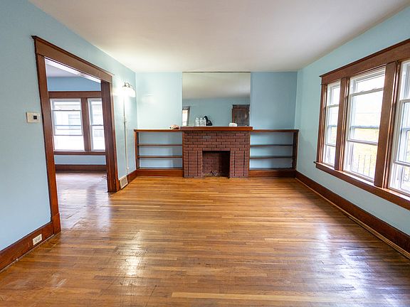 3rd image of 223 Lisbon Ave Floor 2
