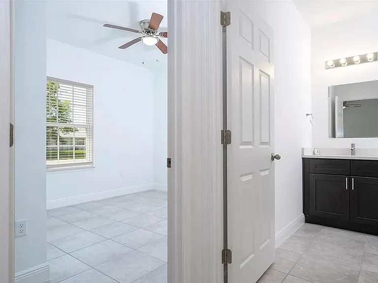 16919 SW 37th Terrace Rd — Photo 39