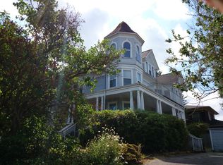 2129 N 61st St APT 2, Seattle, WA 98103