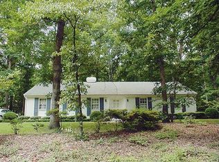 1946 Stonehenge Dr, North Chesterfield, VA 23225