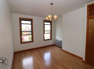 126 Norman Ave APT 2L, Brooklyn, NY 11222