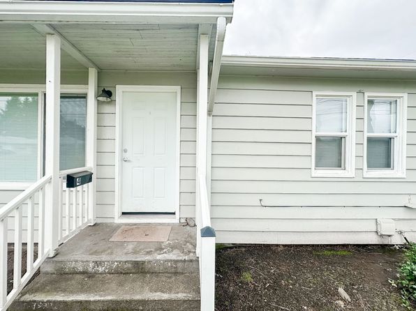 283 SW Cherry St #283CH4