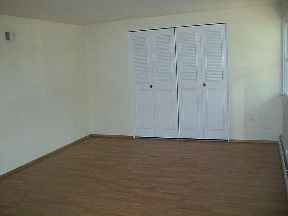 5th image of 3760 Del Mar Dr