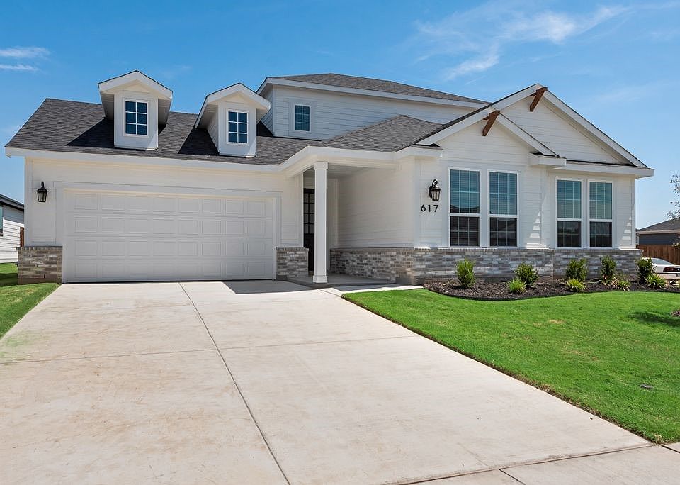 1st image of 617 Marcus Ln