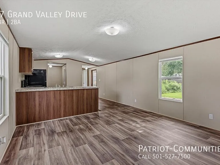 17 Grand Valley Dr — Photo 6
