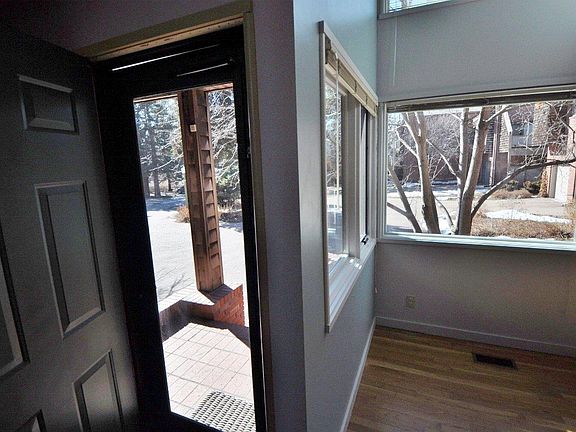 4th image of 1324 Three Pines Ct