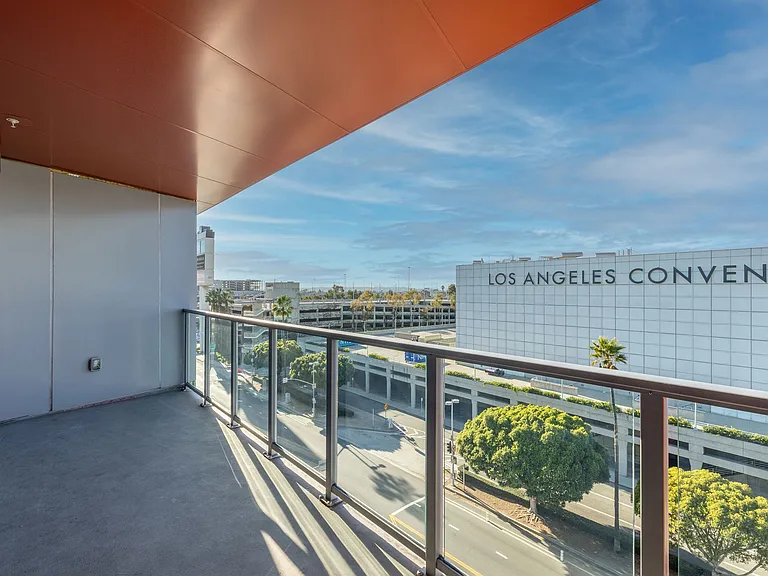 1400 FIG Apartments — Photo 66