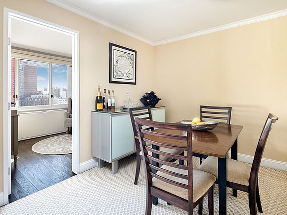 5th image of 300 E 59th St APT 1807