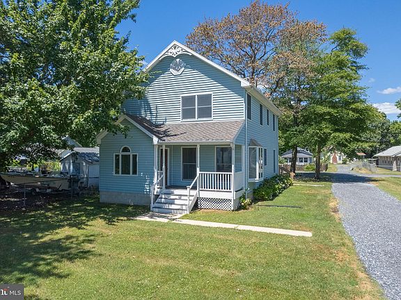 4th image of 6011 Melbourne Ave