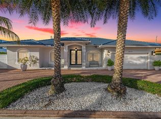 8771 NW 170th Ter, Hialeah, FL 33018