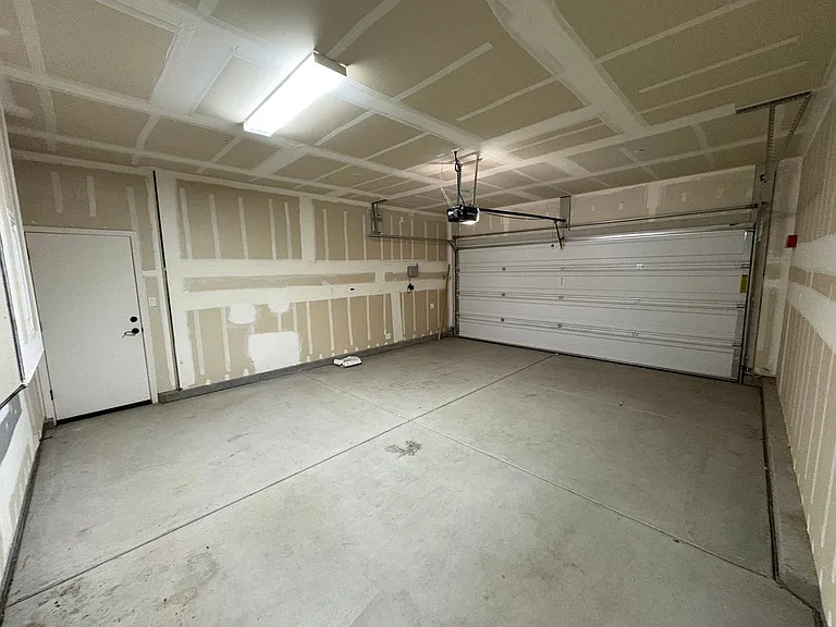 551 Montana De Oro St — Photo 3