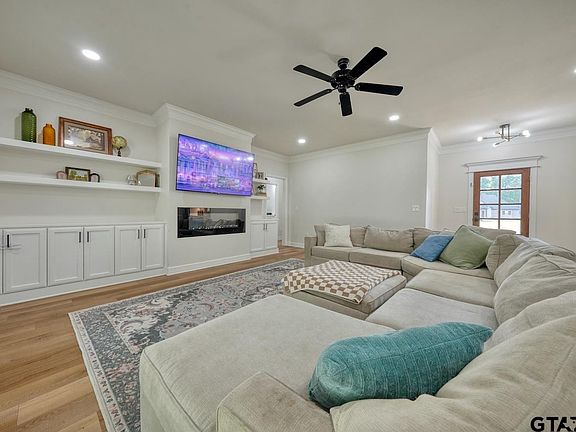 5th image of 14638 Fallow Ln