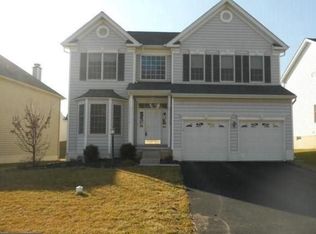 1207 Denton Dr, Chester Springs, PA 19425