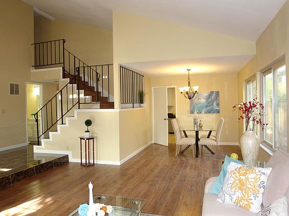 5th image of 273 Ingram Ct