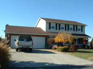 83 Grandview Ave, South Webster, OH 45682