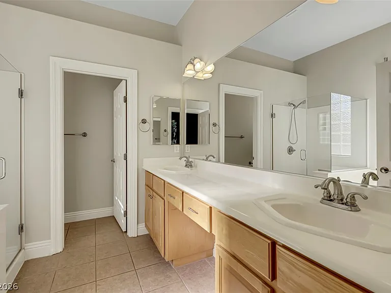 2149 Sentito Cir — Photo 33