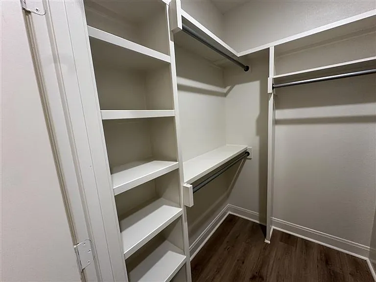 8406 Cambridge Rd — Photo 27