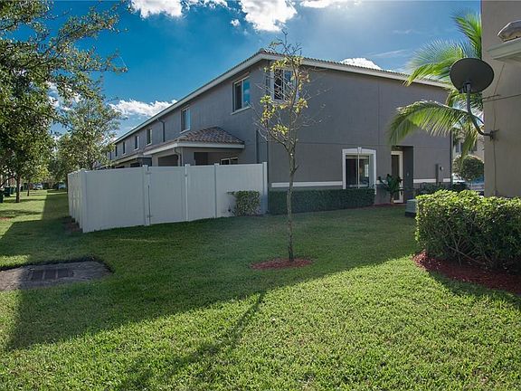 4th image of 5934 Glasgow Way #5934