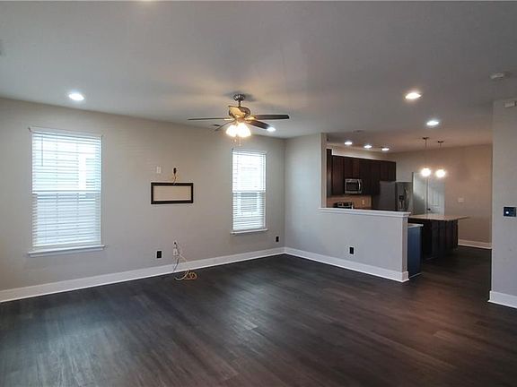 2nd image of 342 Harmony Dr